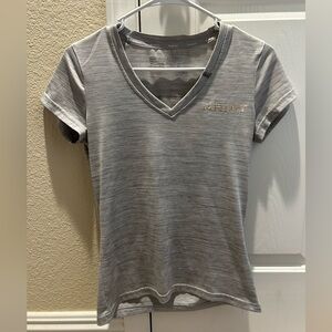 Women’s AriatTEK V neck shirt